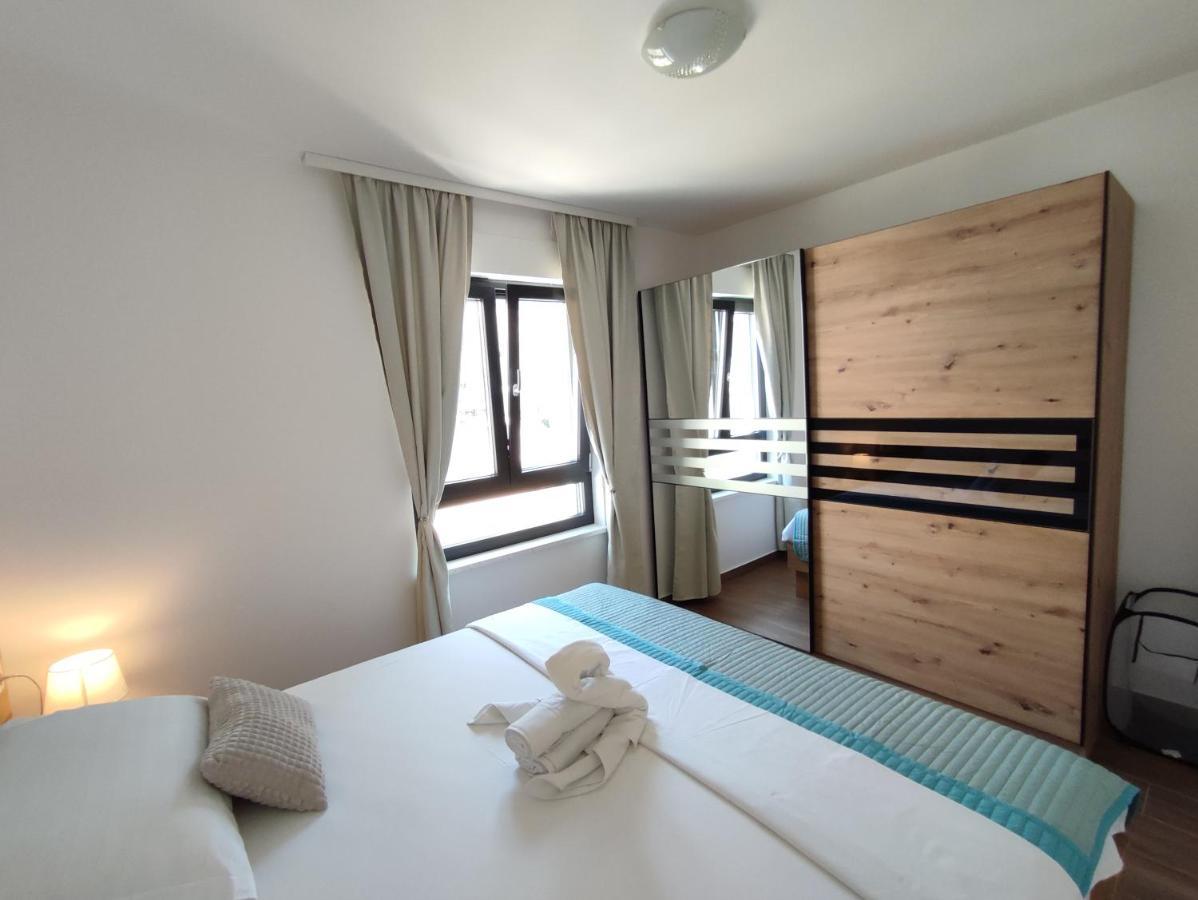 Apartman Sunnyside Макарска Экстерьер фото